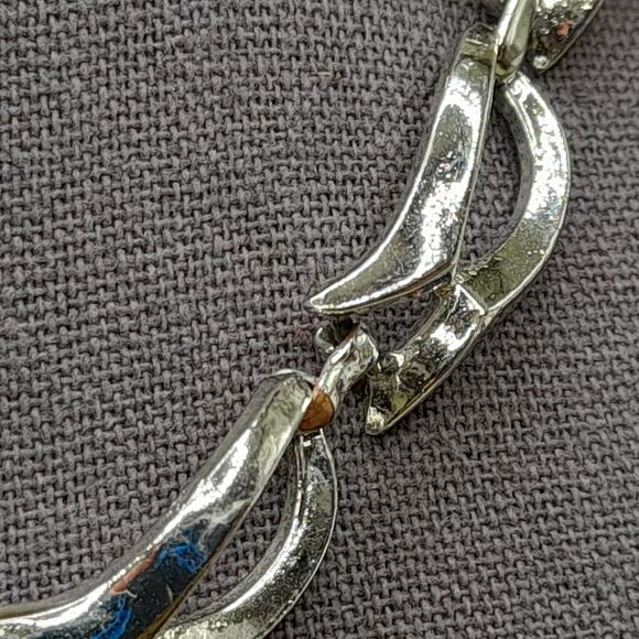 Vintage Silver Tone Oval Link Choker Necklace, 16 Inches, 1950s - Picture 5 of 12